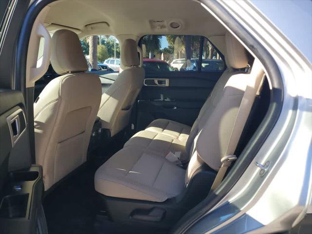 2022 Ford Explorer Base