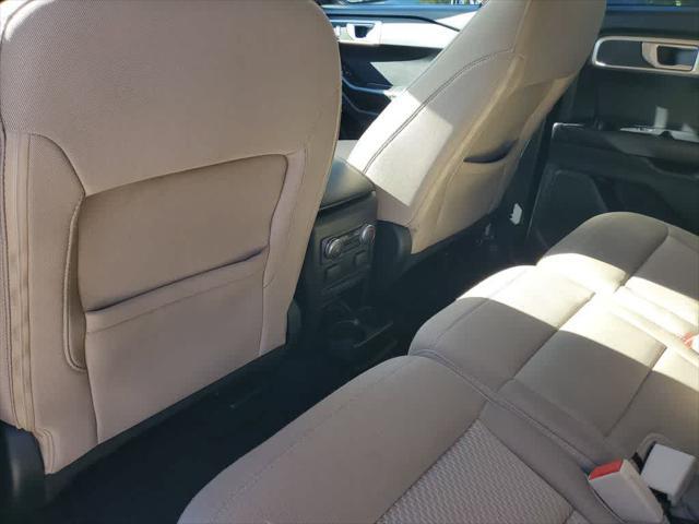 2022 Ford Explorer Base
