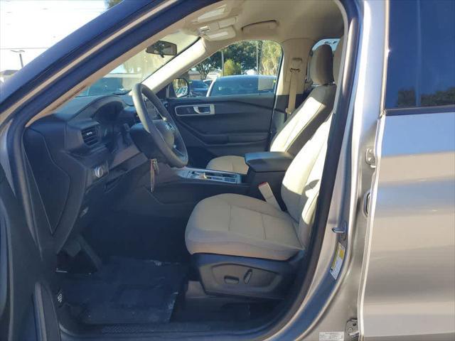 2022 Ford Explorer Base
