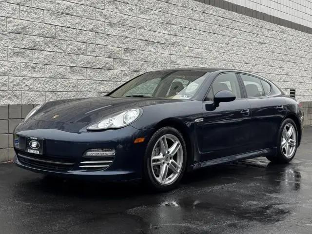 2013 Porsche Panamera 4 for sale in Willow Grove, PA