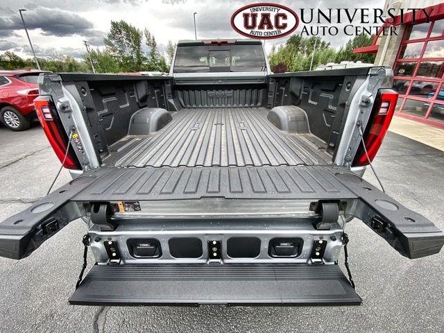 2026 GMC Sierra 3500HD Crew Cab, Long Bed, SLT Dual Rear Wheel, 4WD