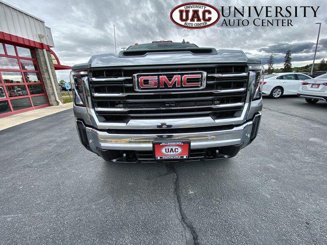 2026 GMC Sierra 3500HD Crew Cab, Long Bed, SLT Dual Rear Wheel, 4WD