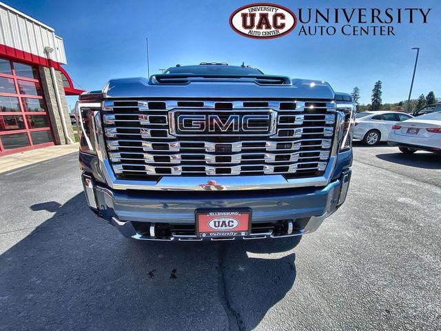 2026 GMC Sierra 2500HD Crew Cab, Standard Bed, Denali, 4WD