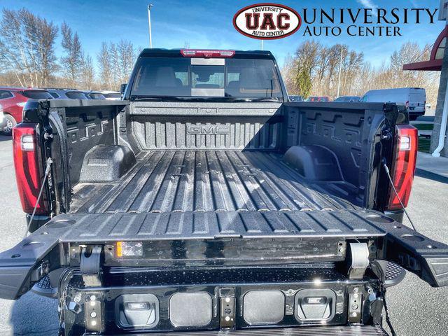 2026 GMC Sierra 2500HD Crew Cab, Standard Bed, Denali, 4WD