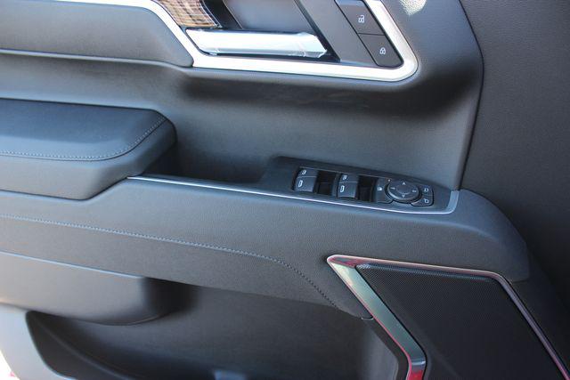 2026 GMC Sierra 1500 Double Cab, Standard Bed, SLE, 4WD
