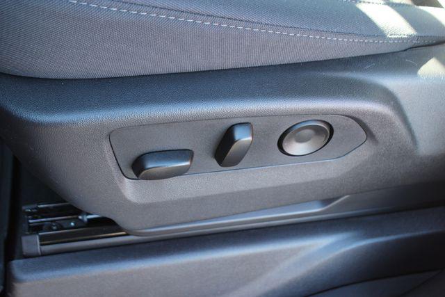 2026 GMC Sierra 1500 Double Cab, Standard Bed, SLE, 4WD