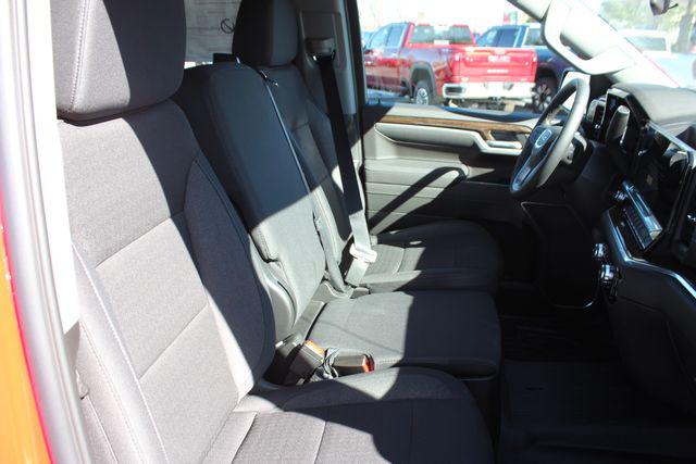 2026 GMC Sierra 1500 Double Cab, Standard Bed, SLE, 4WD