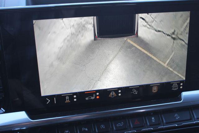 2026 GMC Sierra 1500 Double Cab, Standard Bed, SLE, 4WD