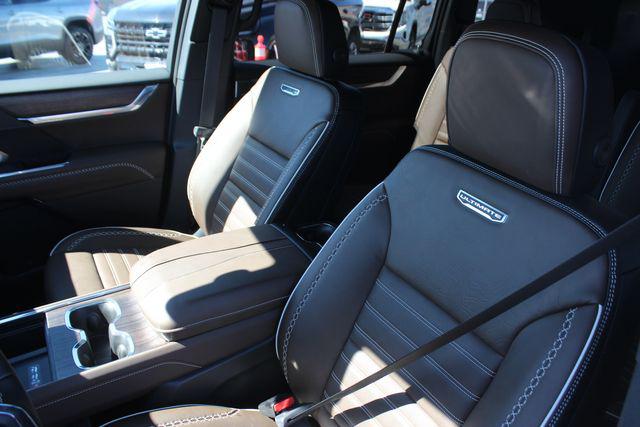 2026 GMC Acadia Denali Ultimate AWD