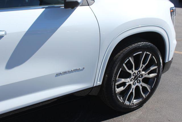 2026 GMC Acadia Denali Ultimate AWD