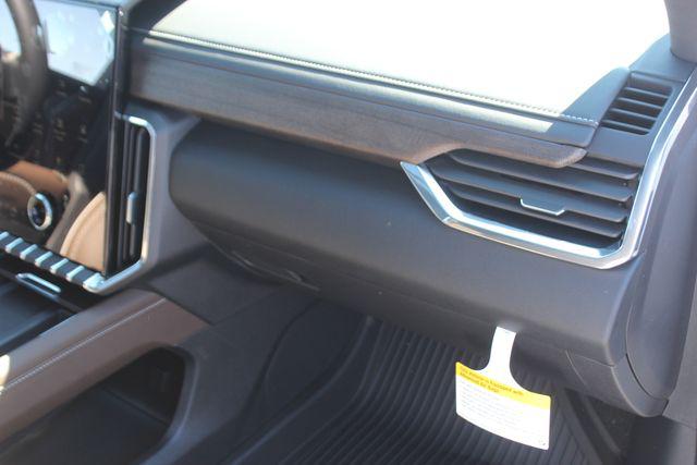 2026 GMC Acadia Denali Ultimate AWD