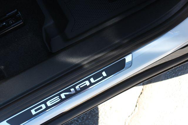 2026 GMC Acadia Denali Ultimate AWD