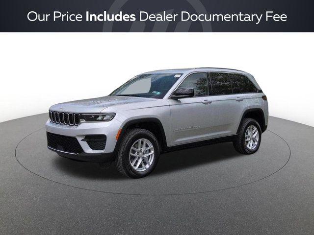 2026 Jeep Grand Cherokee GRAND CHEROKEE LAREDO 4X4 2026 Jeep Grand Cherokee GRAND CHEROKEE LAREDO 4X4