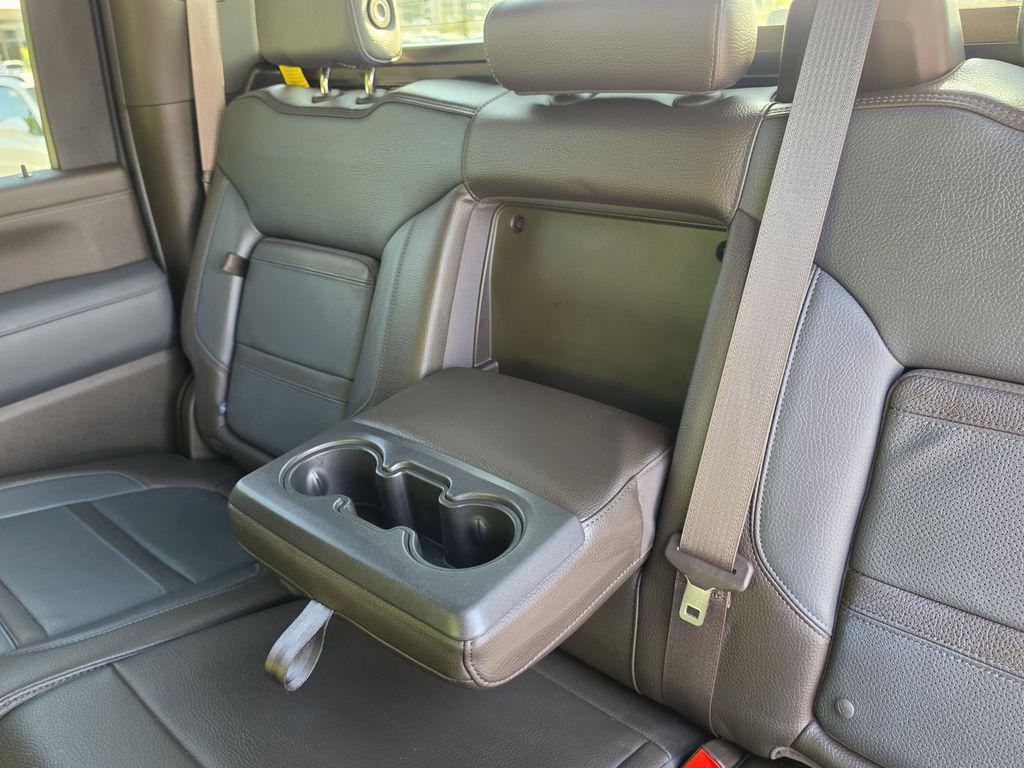2022 GMC Sierra 2500 Denali HD Denali - Photo 17