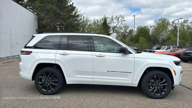 2026 Jeep Grand Cherokee Limited Reserve