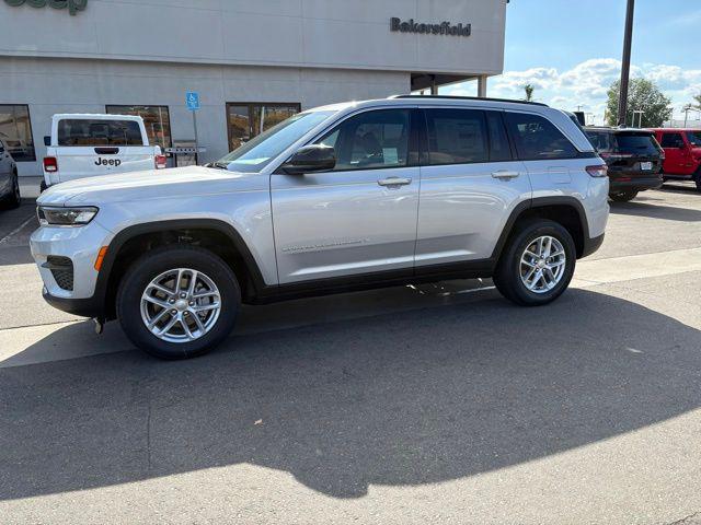2026 Jeep Grand Cherokee GRAND CHEROKEE LAREDO 4X2