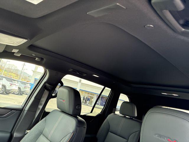 2026 GMC Acadia AT4 AWD