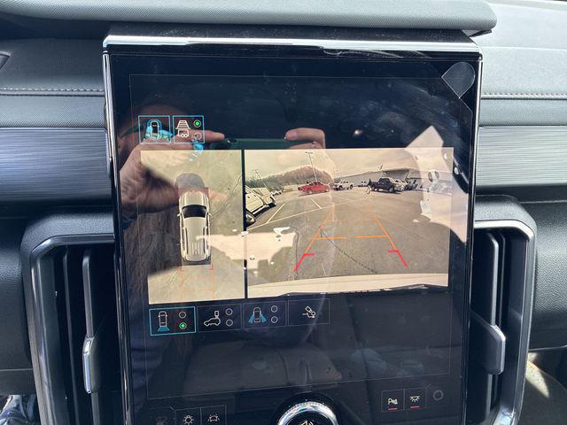 2026 GMC Acadia AT4 AWD