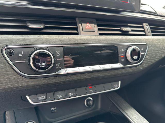 2023 Audi A4 Premium Plus 45 TFSI S line quattro S tronic