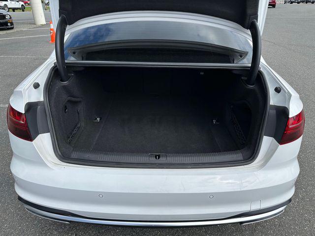 2023 Audi A4 Premium Plus 45 TFSI S line quattro S tronic