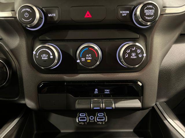 2022 Ram 1500 Big Horn Crew Cab 4x4 6'4" Box