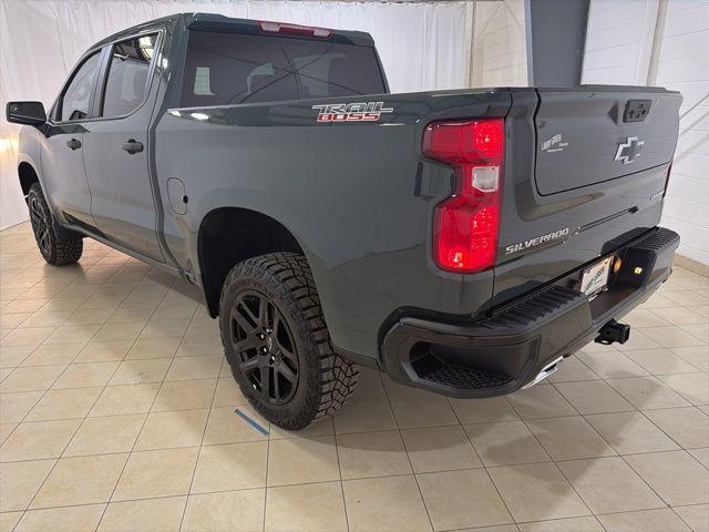 2026 Chevrolet Silverado 1500 4WD Crew Cab Short Bed Custom Trail Boss