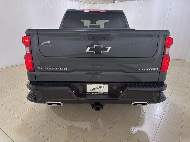 2026 Chevrolet Silverado 1500 4WD Crew Cab Short Bed Custom Trail Boss