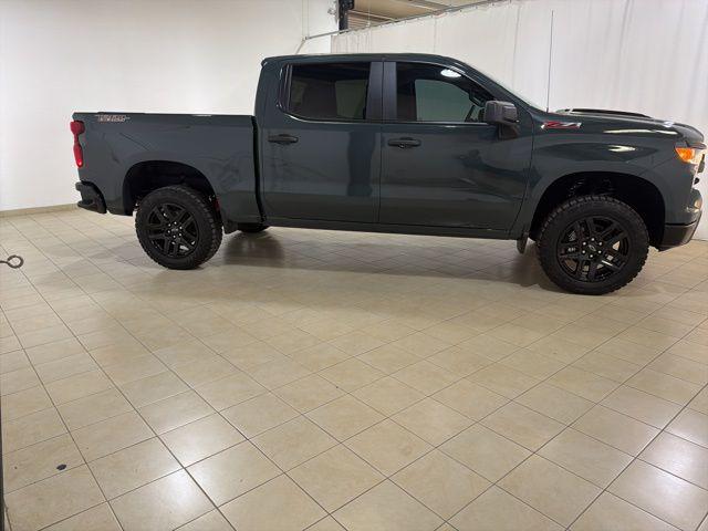 2026 Chevrolet Silverado 1500 4WD Crew Cab Short Bed Custom Trail Boss