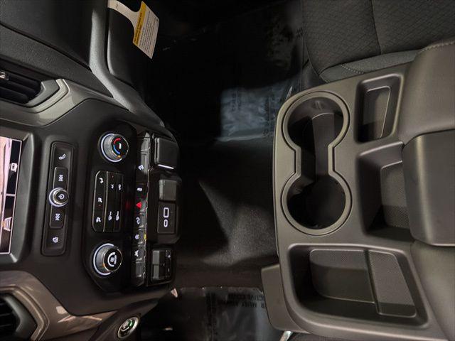 2026 Chevrolet Silverado 1500 4WD Crew Cab Short Bed Custom Trail Boss