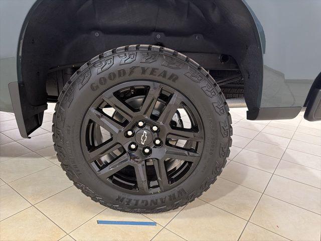 2026 Chevrolet Silverado 1500 4WD Crew Cab Short Bed Custom Trail Boss