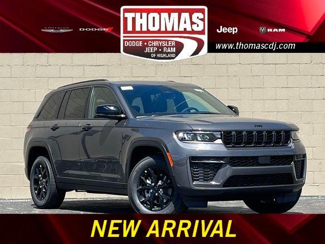 2026 Jeep Grand Cherokee GRAND CHEROKEE LAREDO ALTITUDE 4X4