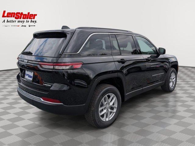 2026 Jeep Grand Cherokee GRAND CHEROKEE LAREDO 4X4 2026 Jeep Grand Cherokee GRAND CHEROKEE LAREDO 4X4