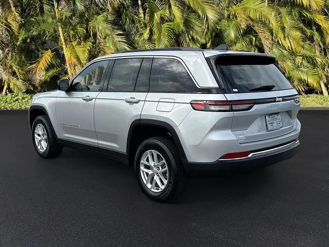 2026 Jeep Grand Cherokee GRAND CHEROKEE LAREDO 4X4