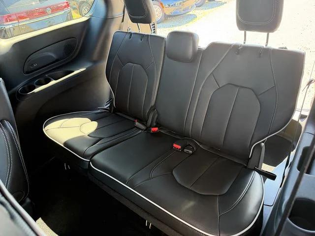 2026 Chrysler Pacifica Limited AWD