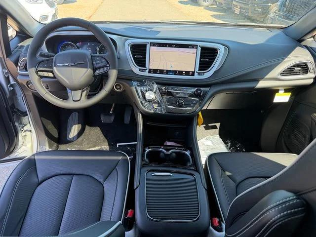 2026 Chrysler Pacifica Limited AWD