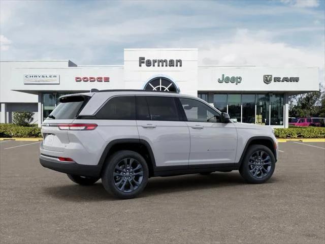 2026 Jeep Grand Cherokee 85th Anniversary Edition