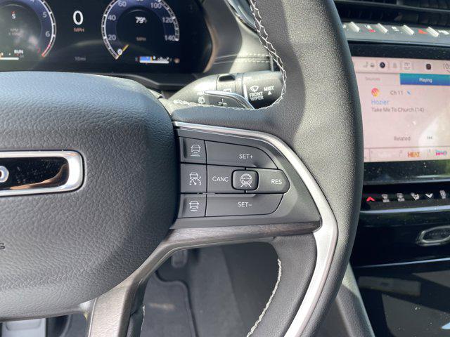 2026 Jeep Grand Cherokee Altitude 4x2