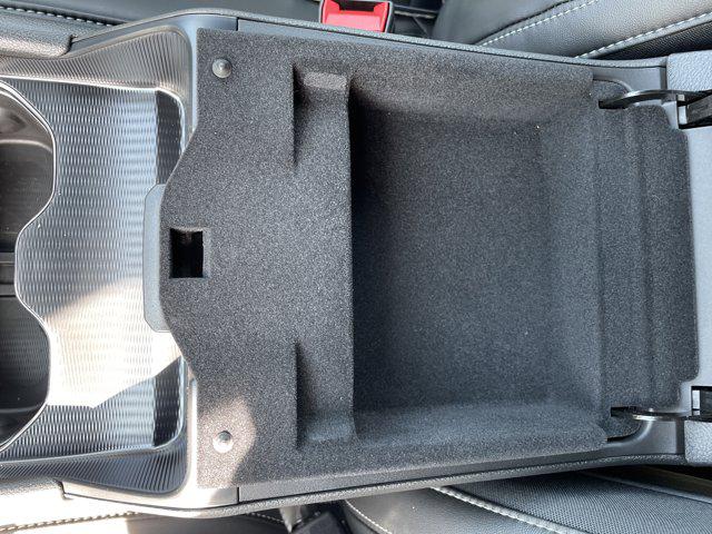2026 Jeep Grand Cherokee Altitude 4x2