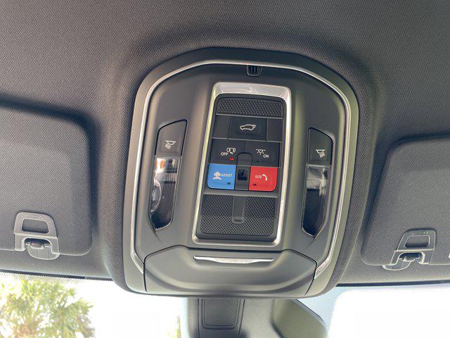 2026 Jeep Grand Cherokee Altitude 4x2