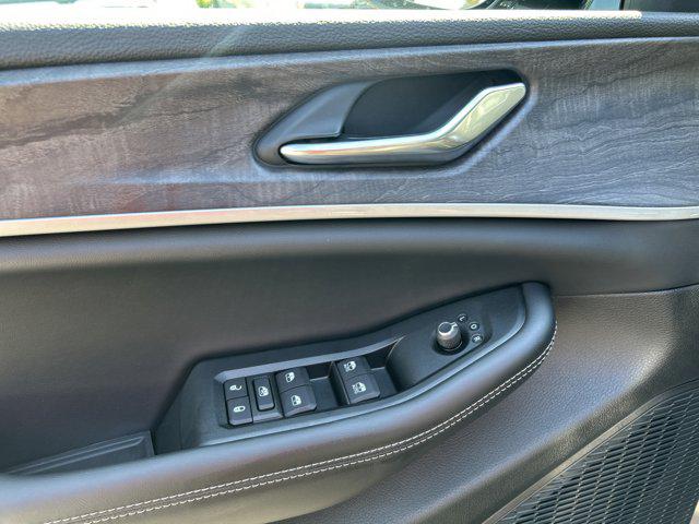 2026 Jeep Grand Cherokee Altitude 4x2