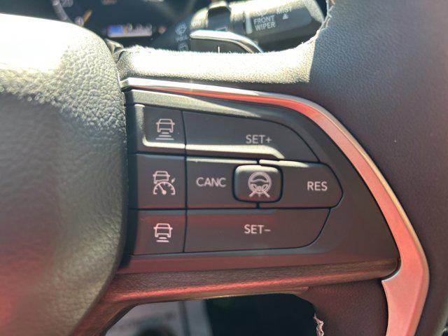 2026 Jeep Grand Cherokee Altitude 4x2