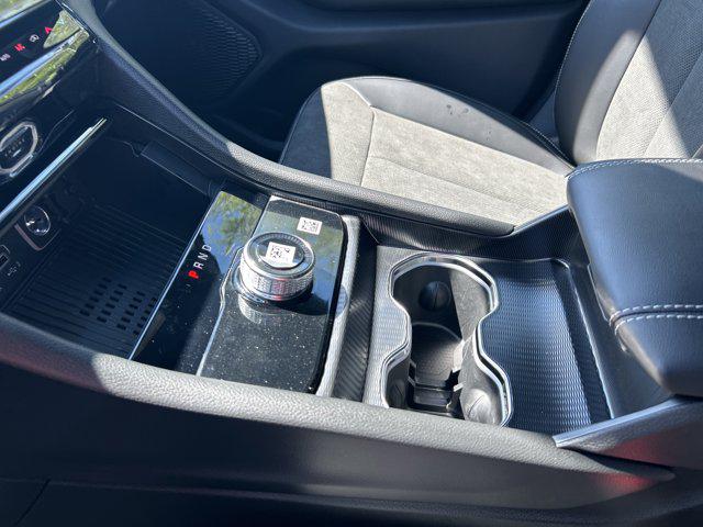 2026 Jeep Grand Cherokee Altitude 4x2