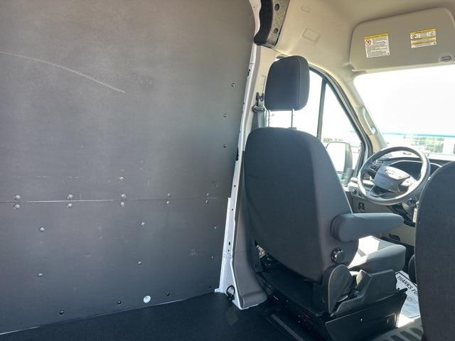 2024 Ford Transit Cargo Van 148 WB Medium Roof Cargo