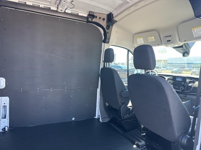 2024 Ford Transit Cargo Van 148 WB Medium Roof Cargo