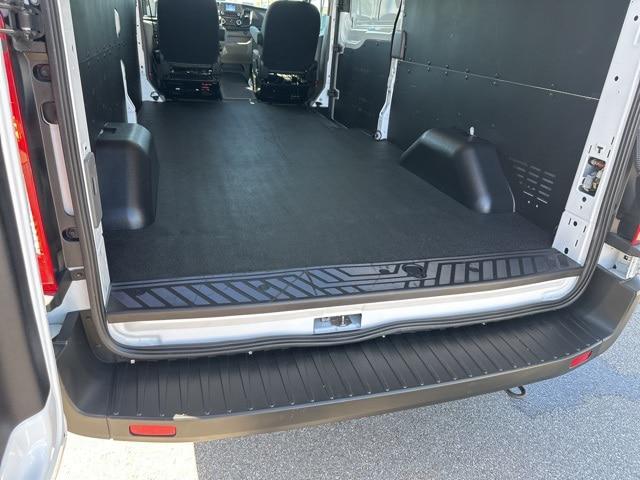 2024 Ford Transit Cargo Van 148 WB Medium Roof Cargo