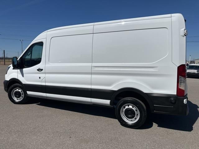2024 Ford Transit Cargo Van 148 WB Medium Roof Cargo