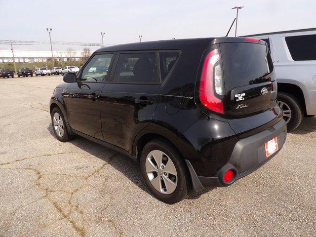 2016 Kia Soul Base