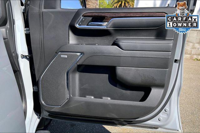 2024 GMC Sierra 1500 4WD Crew Cab Short Box Elevation with 3SB