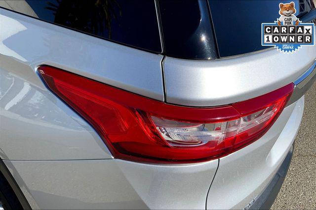 2021 Chevrolet Traverse FWD LT Cloth