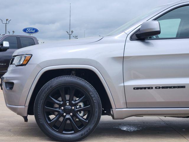 2020 Jeep Grand Cherokee Altitude 4x2